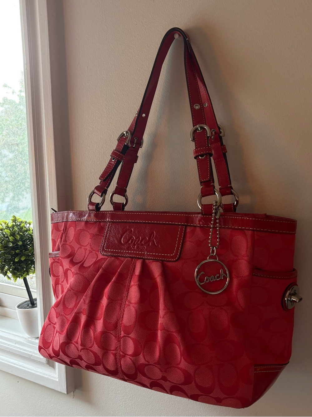 Coach Red Monogram Tote💋